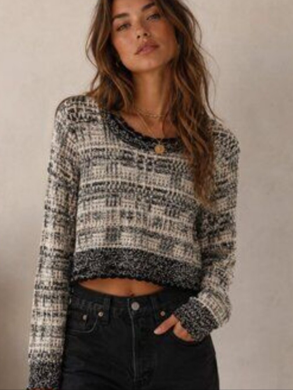 House Of Harlow 1960 Wool Blend Scalloped Edge Pullover Sweater Textured